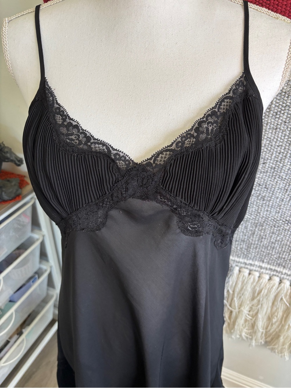Vintage Black Lace Trim Chemise Slip - Picture 2 of 7